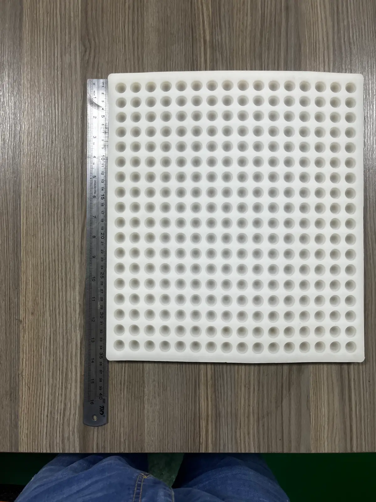 Does a Flexible Silicone Mold Need Draft Angle?